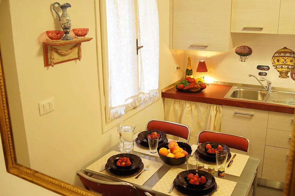 Trebbio Apartment Флоренция Стая снимка